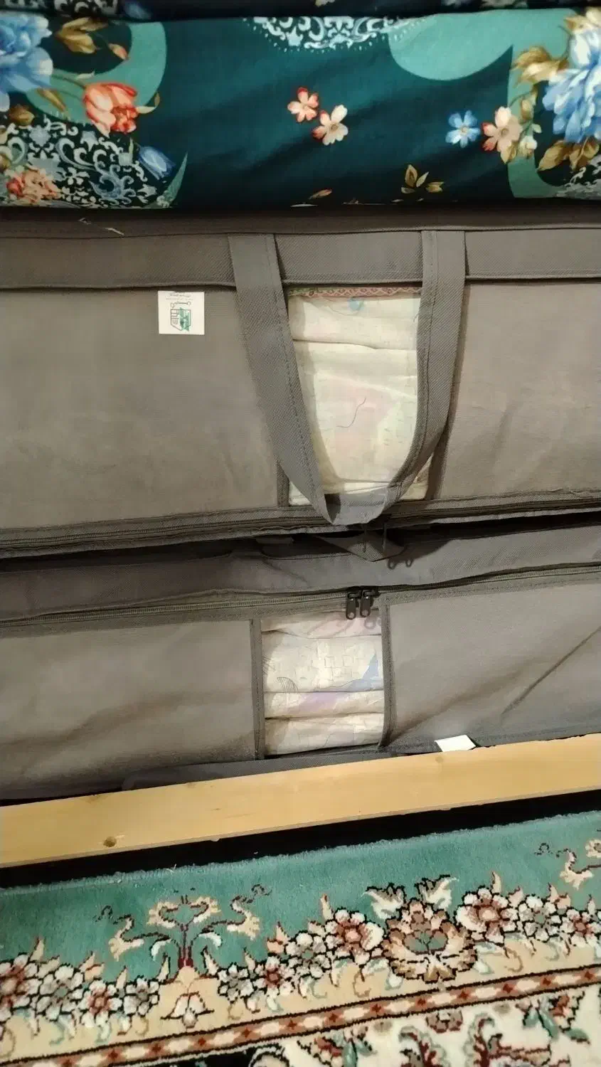 کاور رختخواب وپتو|رختخواب، بالش، پتو|خرم‌آباد, |دیوار