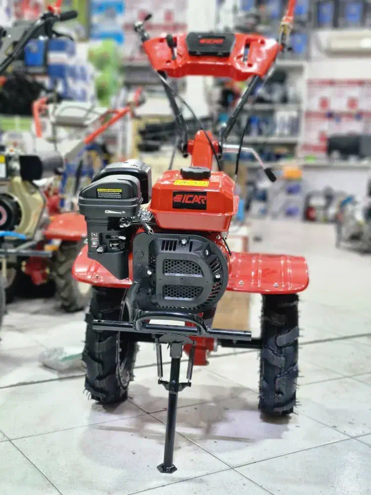 تیلر برای خاک ورزی در زمین|ماشینآلات صنعتی|سیرجان, |دیوار