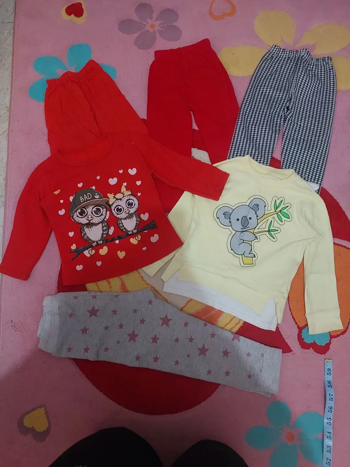 بچگانه دخترانه و پسرانه|کفش و لباس بچه|رشت, یخسازی|دیوار