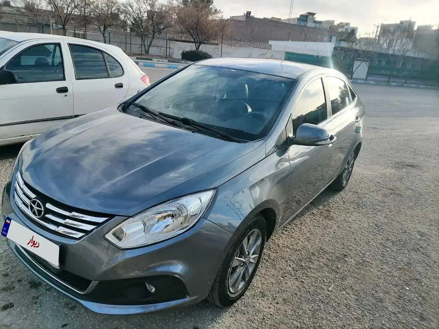 جک j4|خودرو سواری و وانت|کرمان, |دیوار