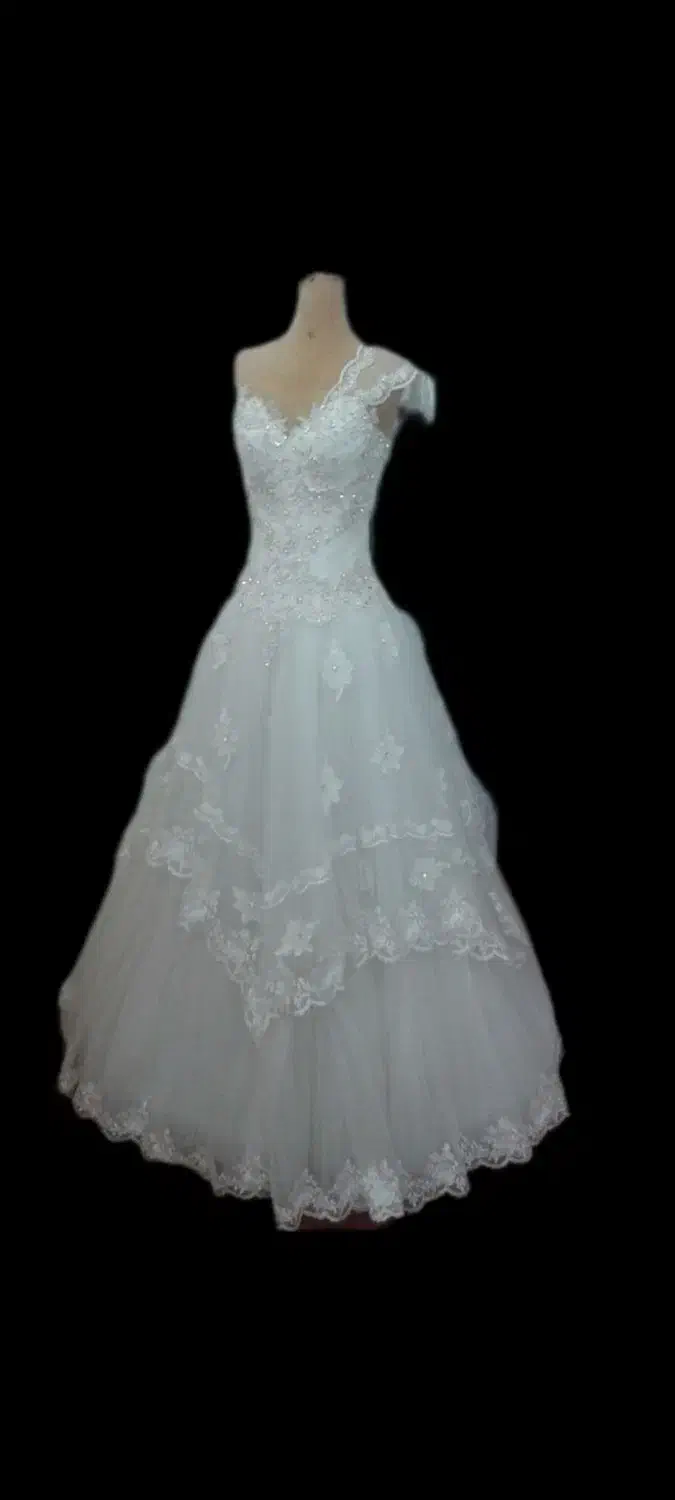 لباس عروس|لباس|بم, |دیوار