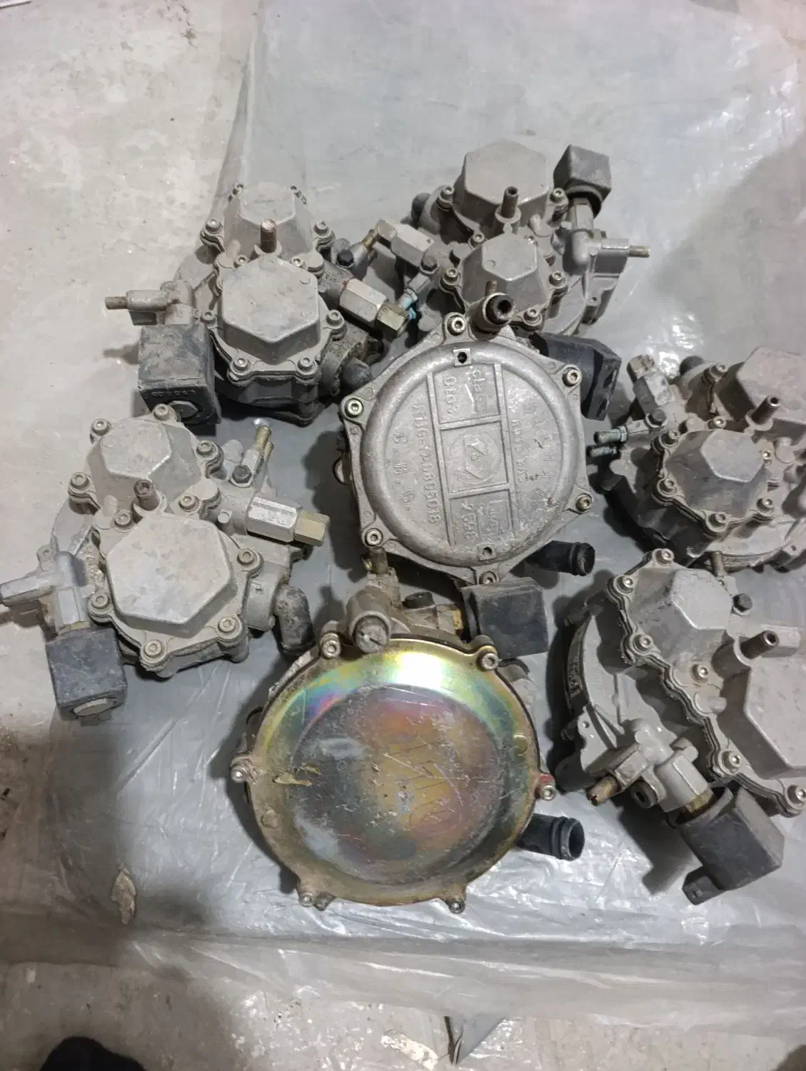 رگلاتور سی آن جی|قطعات یدکی و لوازم جانبی|شراء, |دیوار