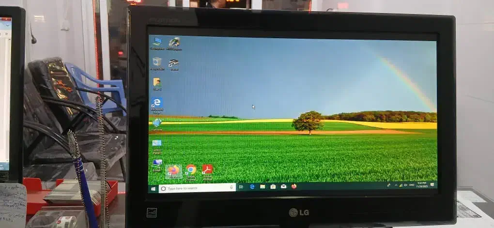 مانیتور ۱۹ اینچ FLATRON مارک LG|رایانه رومیزی|جوانرود, |دیوار