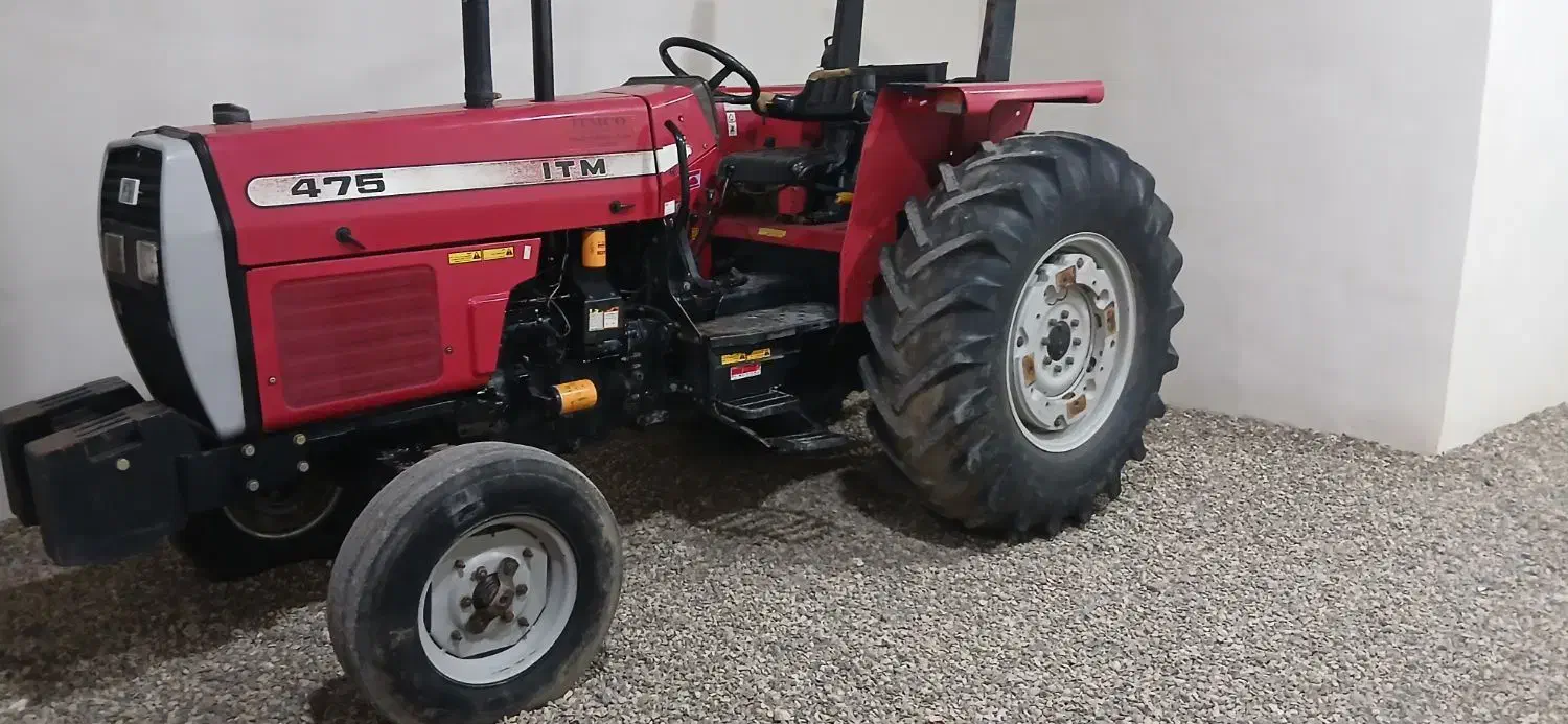 تراکتور مدل ۹۸ تمیز|خودرو سنگین|مینودشت, |دیوار