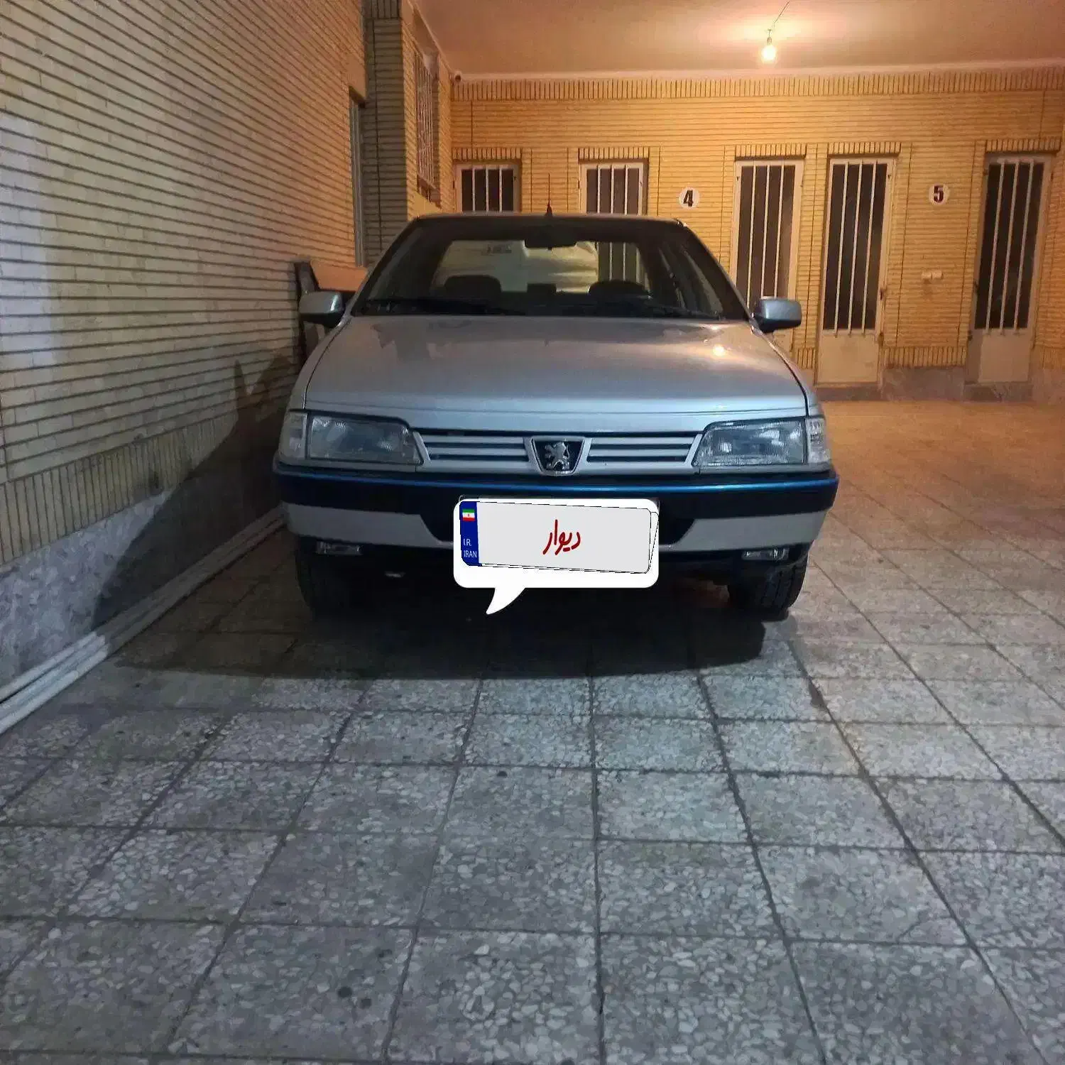 پژو نقره ای متالیک۴۰۵  مدل ۸۷بدون رنگ|خودرو سواری و وانت|شاهین‌شهر, فردوسی|دیوار
