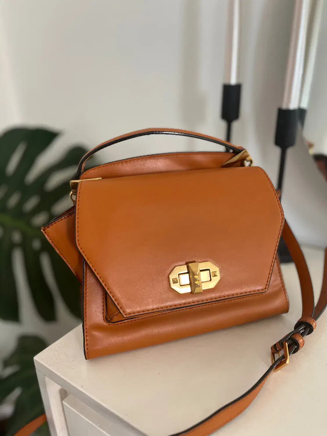 کیف عسلی برند charles and keith|کیف، کفش، کمربند|تهران, تجریش|دیوار