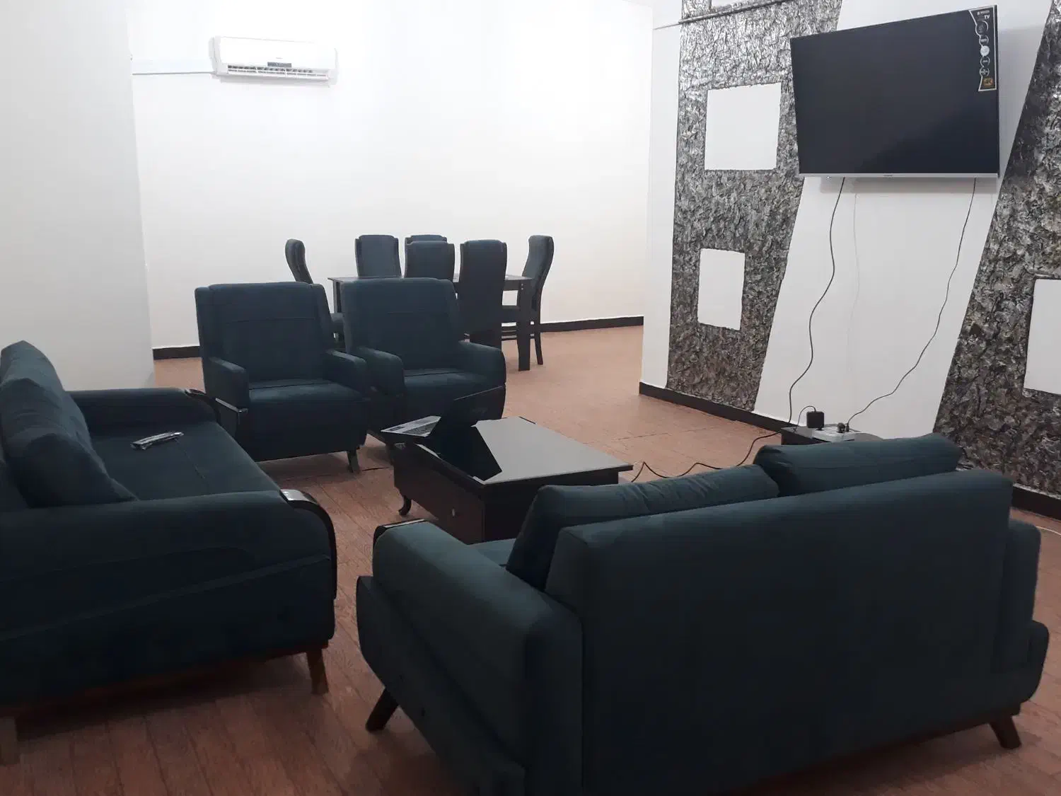 مبل و میز ناهارخوری|مبلمان خانگی و میز عسلی|بندرعباس, |دیوار