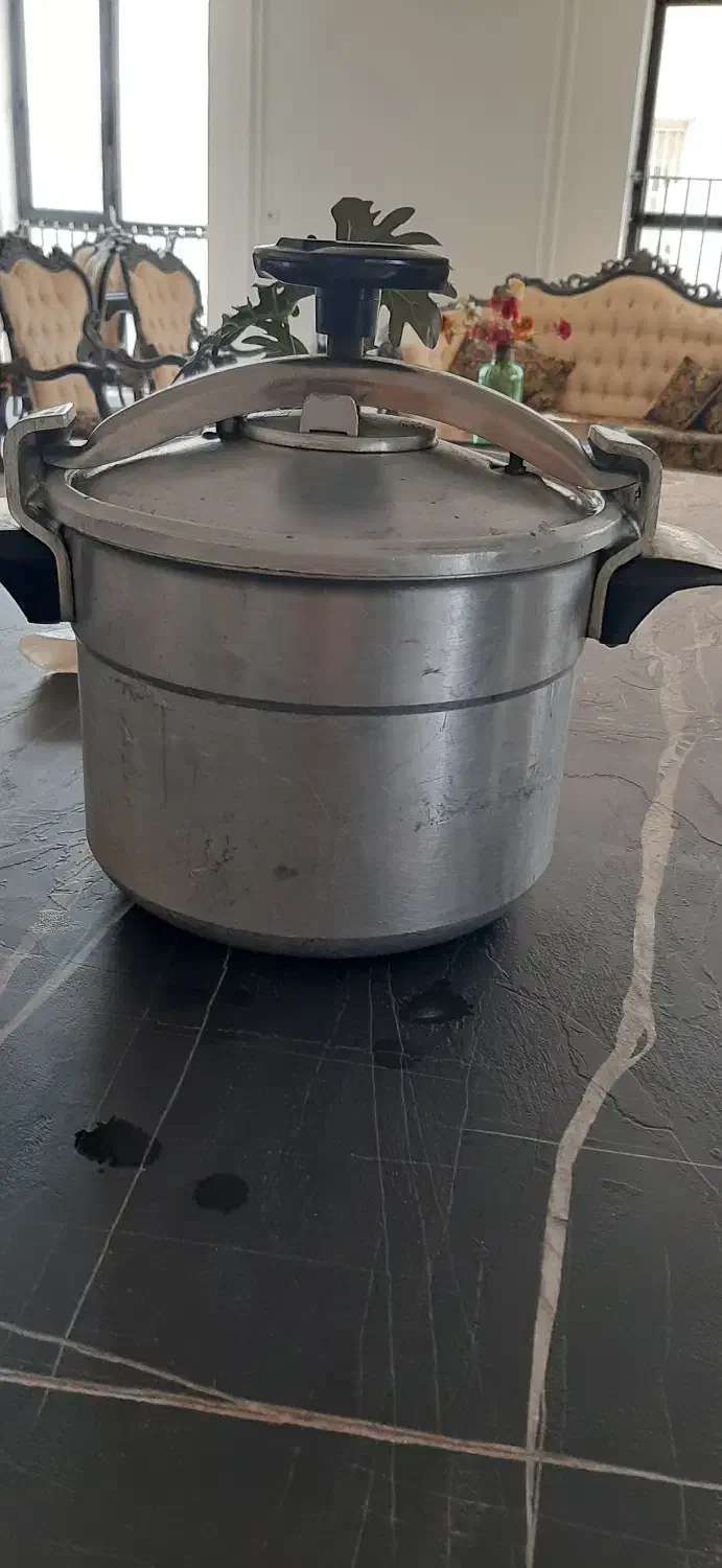 زودپز|ظروف پخت‌وپز|گنبد کاووس, |دیوار