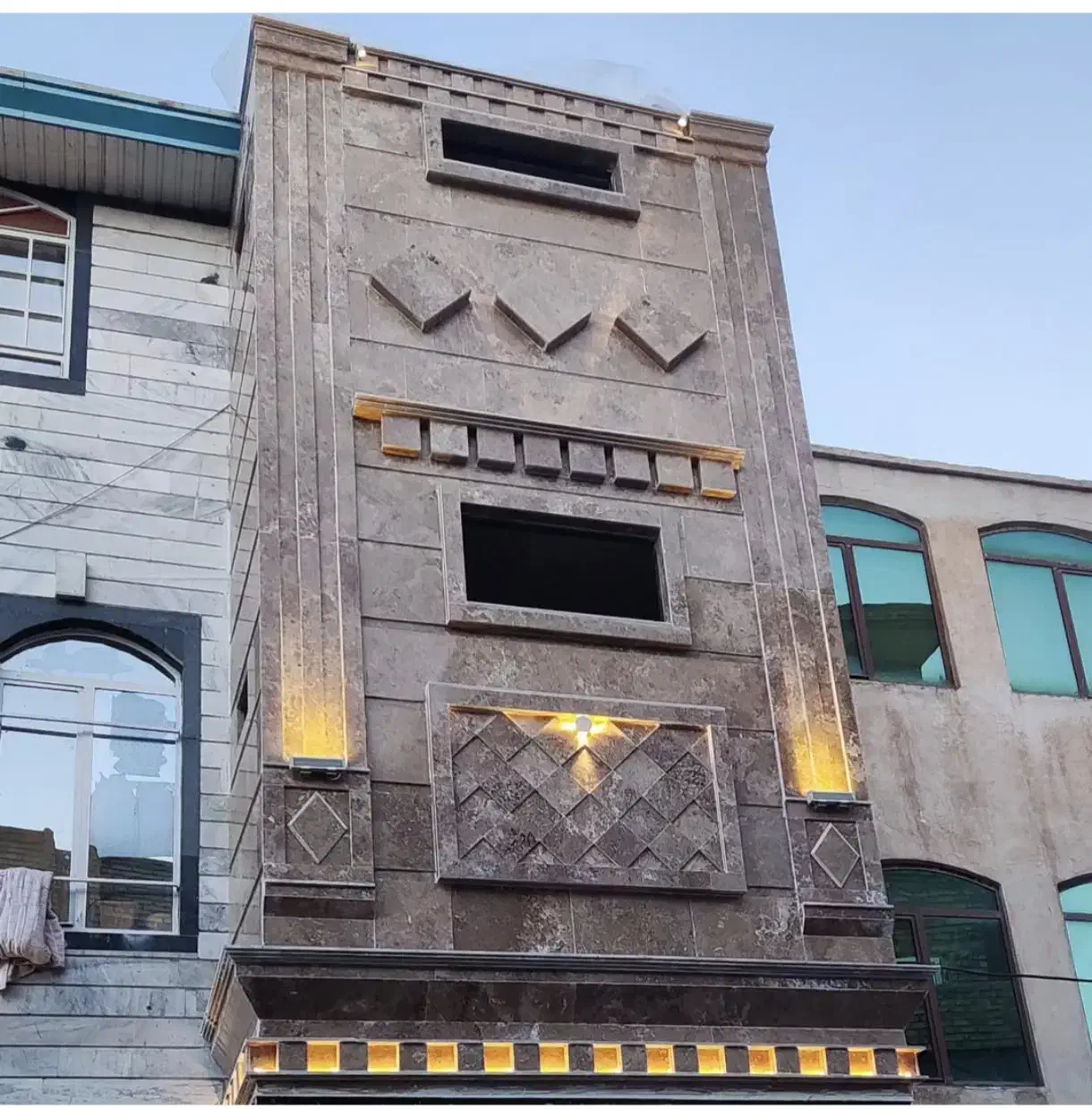 کاشی کاری . سنگ کاری . موزاییک . نما|خدمات پیشه و مهارت|ارومیه, |دیوار