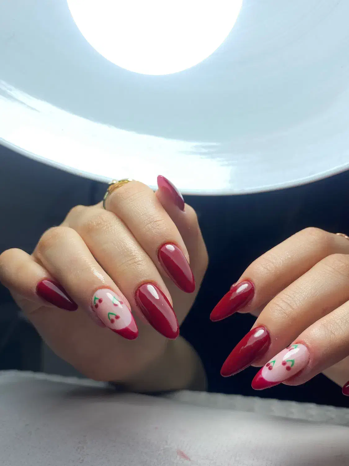 خدمات کاشت و ترمیم ناخن 300|خدمات آرایشگری و زیبایی|اصفهان, مهرآباد|دیوار