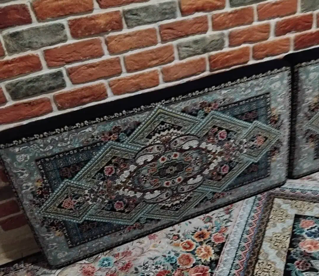 یک جفت پشتی فرش ماشینی|پشتی|قدس, شهر‌قدس|دیوار