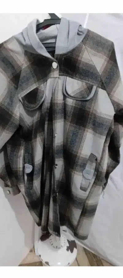 بارانی|لباس|اردبیل, |دیوار