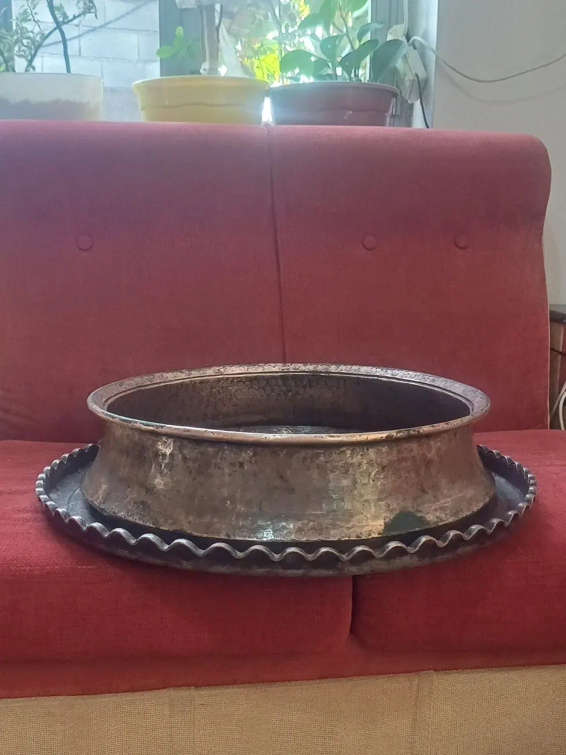 فروش تشت وسینی بزرگ مسی|کلکسیون اشیاء عتیقه|دابودشت, |دیوار