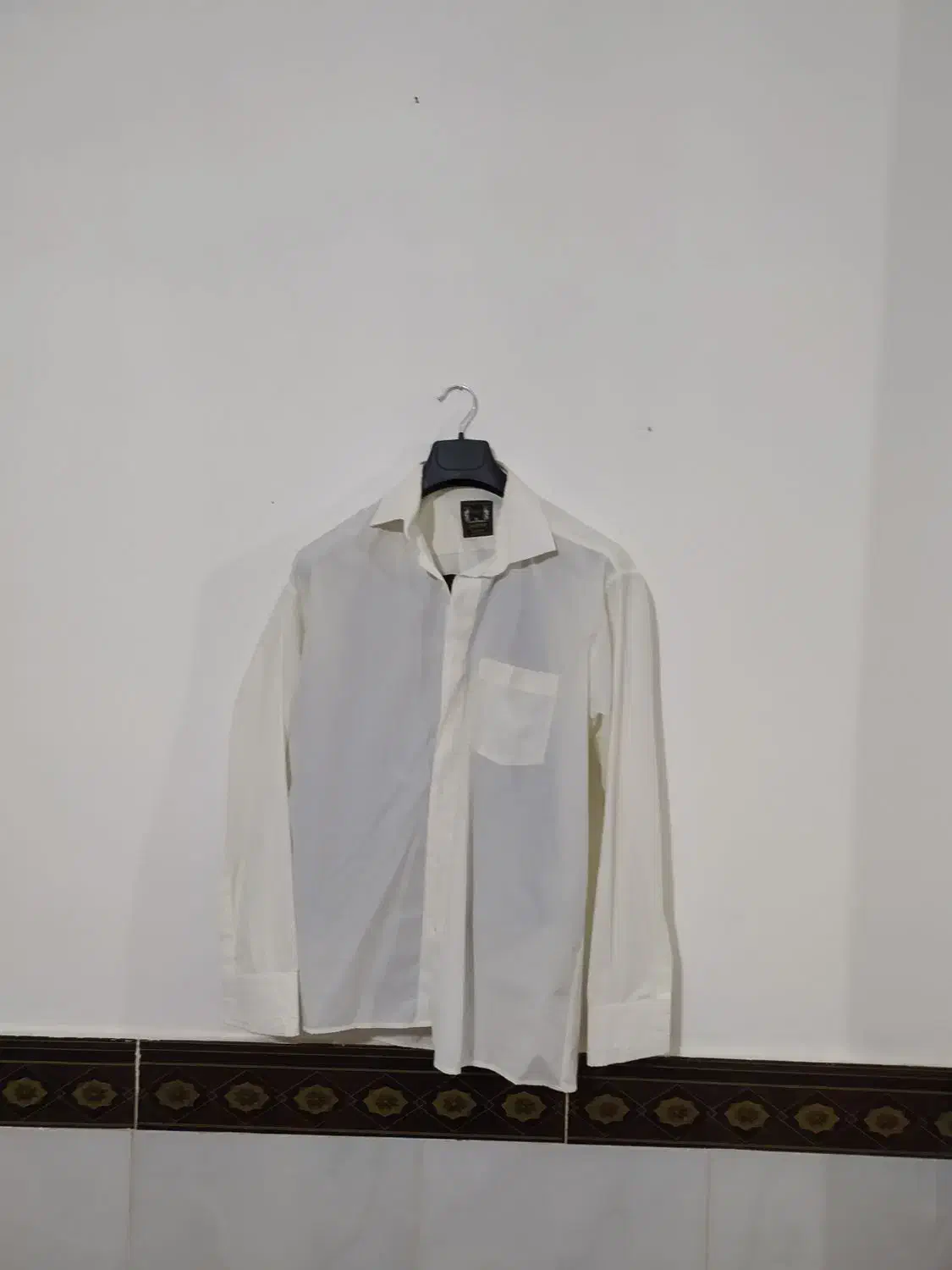 کت وشلوار وپیراهن درحد نو|لباس|کنگاور, |دیوار