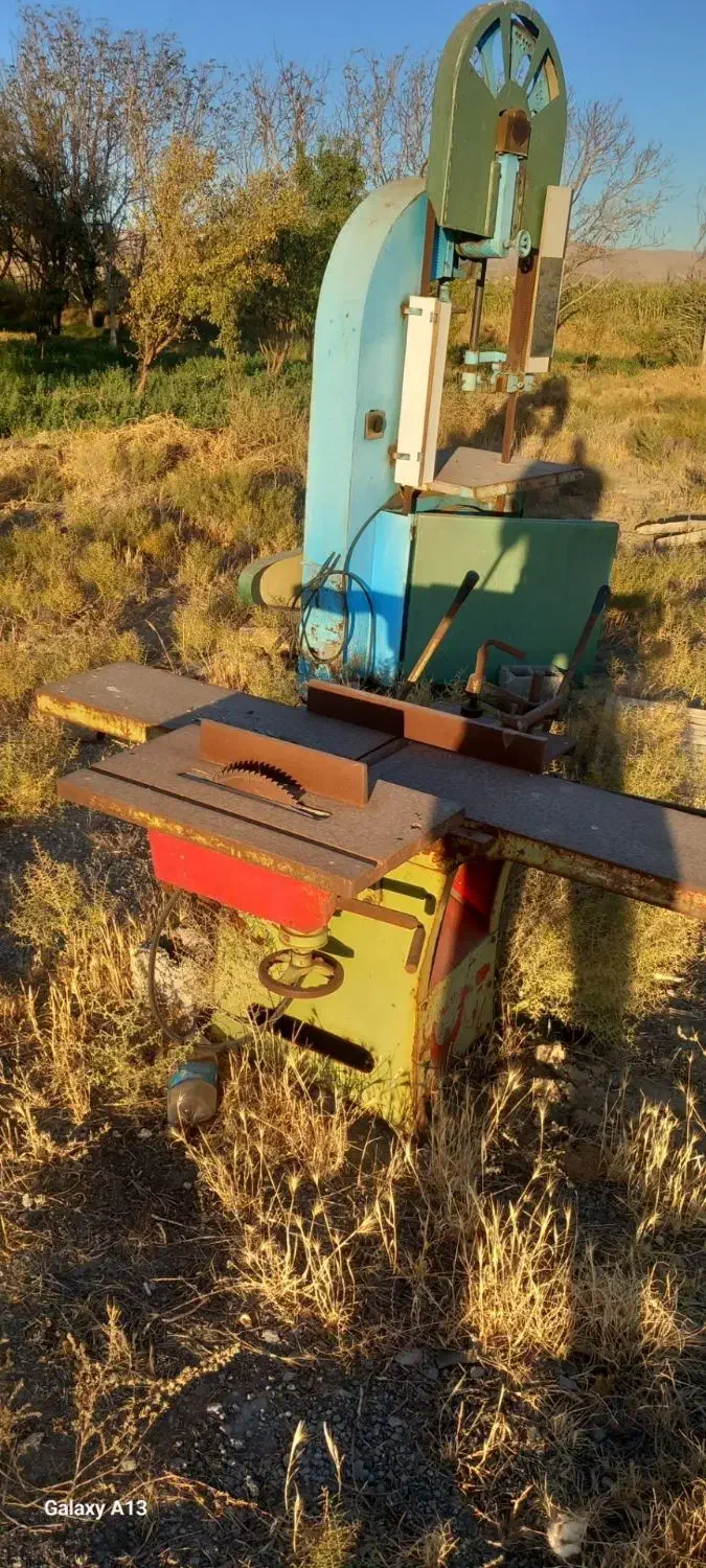 یک عدد لنت ویک عدد 3کاره بدون دینام|ماشین‌آلات صنعتی|عجب شیر, |دیوار