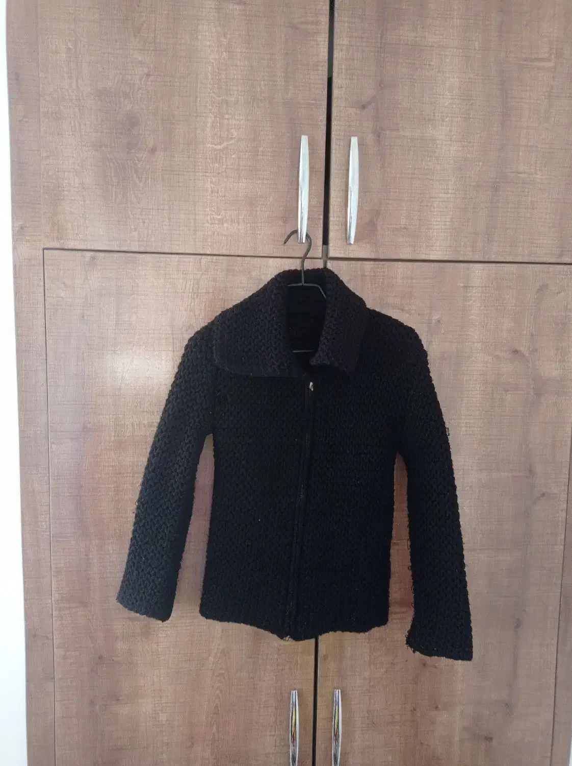 پلیور|لباس|رشت, دیانتی|دیوار