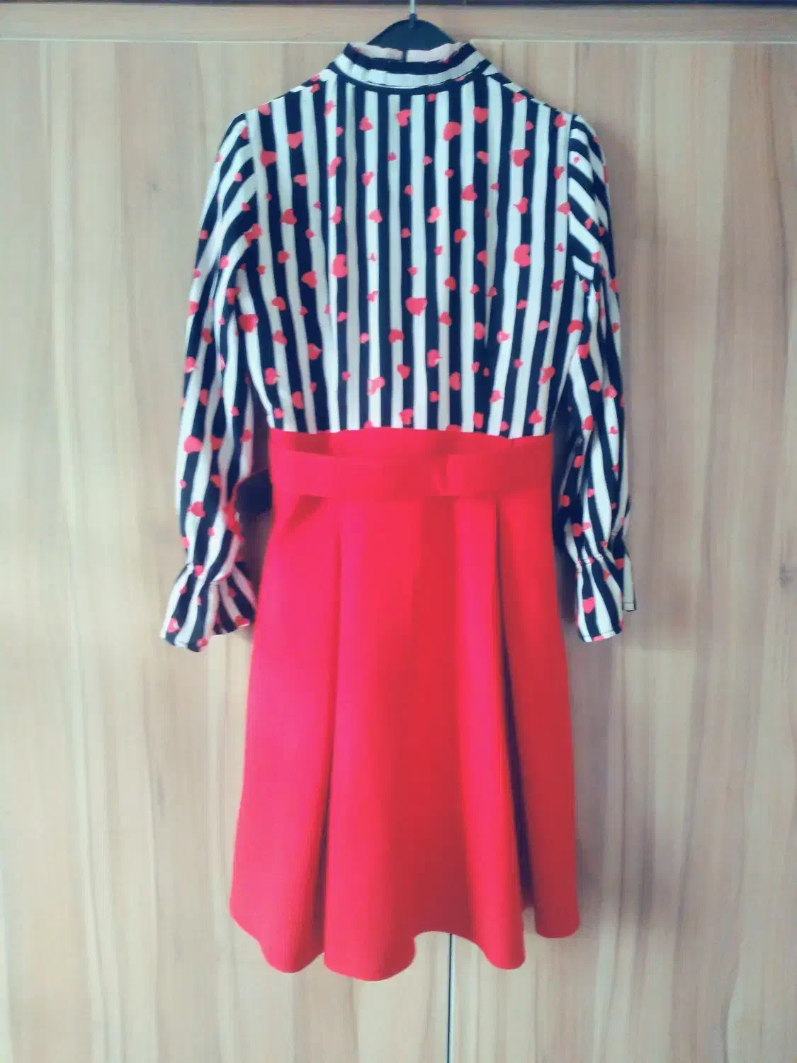 لباس مجلسی|لباس|نهاوند, |دیوار