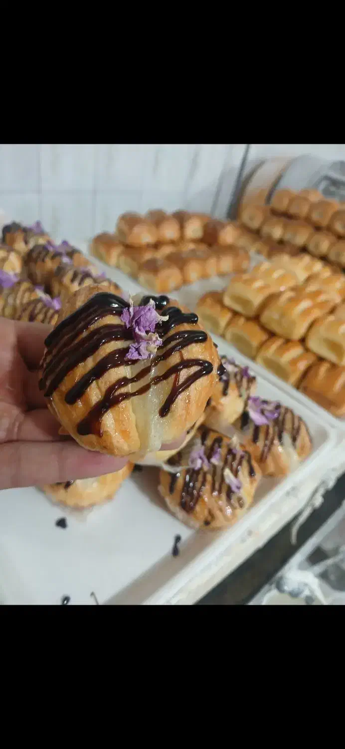 آموزش انواع شیرینی و نیازمند ویزیتور خانم|خدمات آموزشی|یزد, |دیوار