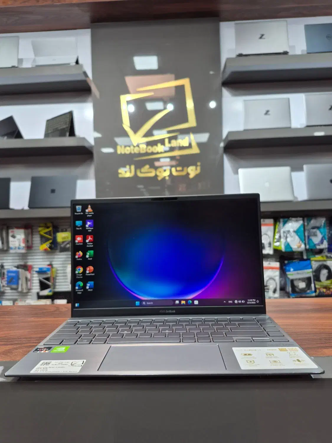 لپ تاپ ایسوس با ۲ گیگ گرافیک مجزا Asus ZenBook|رایانه همراه|بندرعباس, |دیوار