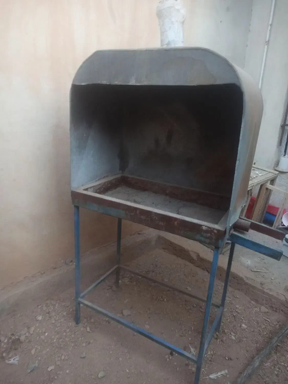 منقل ایستاده جنس خوب با قیمت مناسب|اجاق گاز و لوازم برقی پخت‌وپز|صحنه, |دیوار