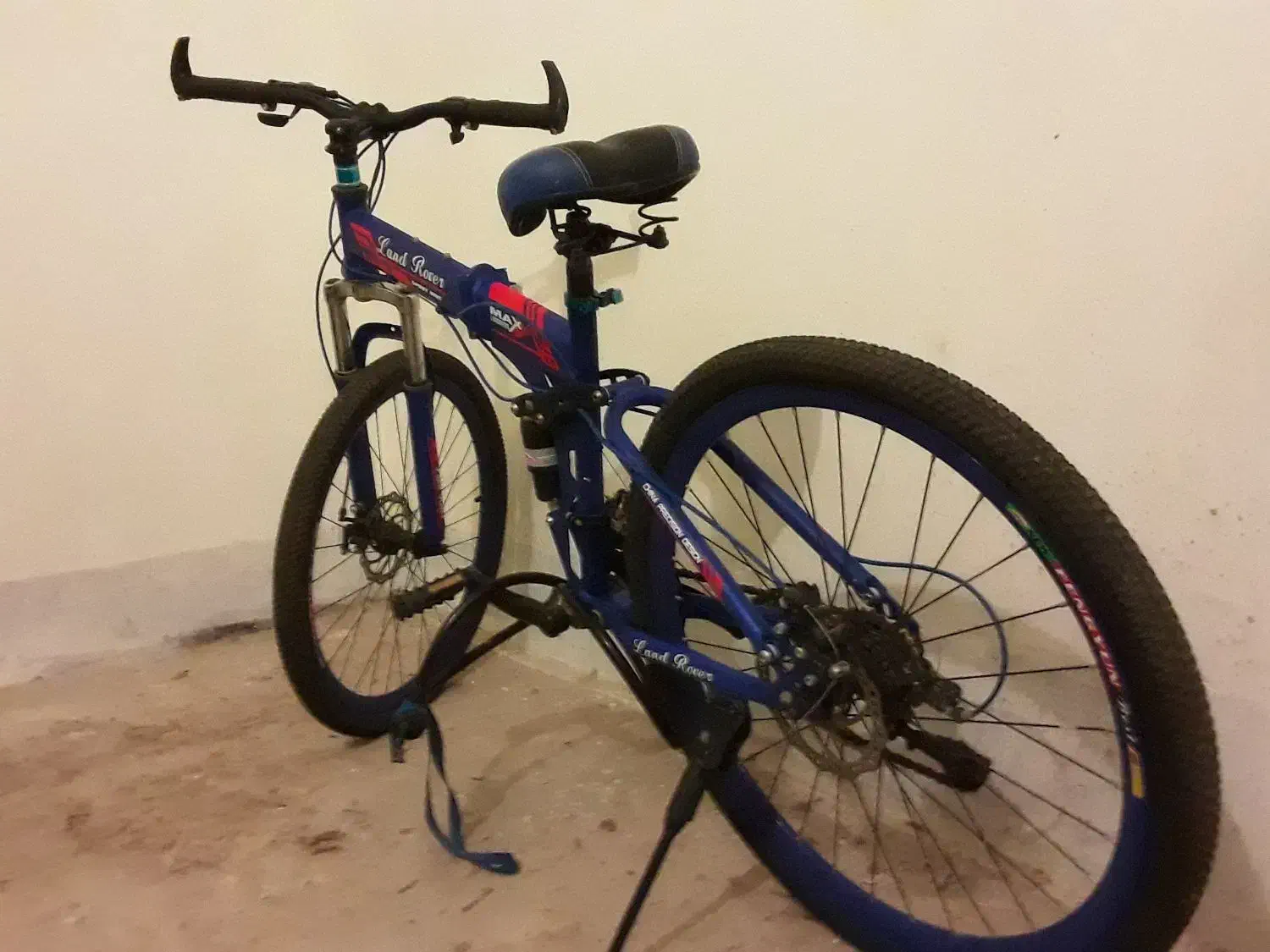 دوچرخه تاشو نیمه حرفه ای در حد صفر|دوچرخه، اسکیت، اسکوتر|لامرد, |دیوار