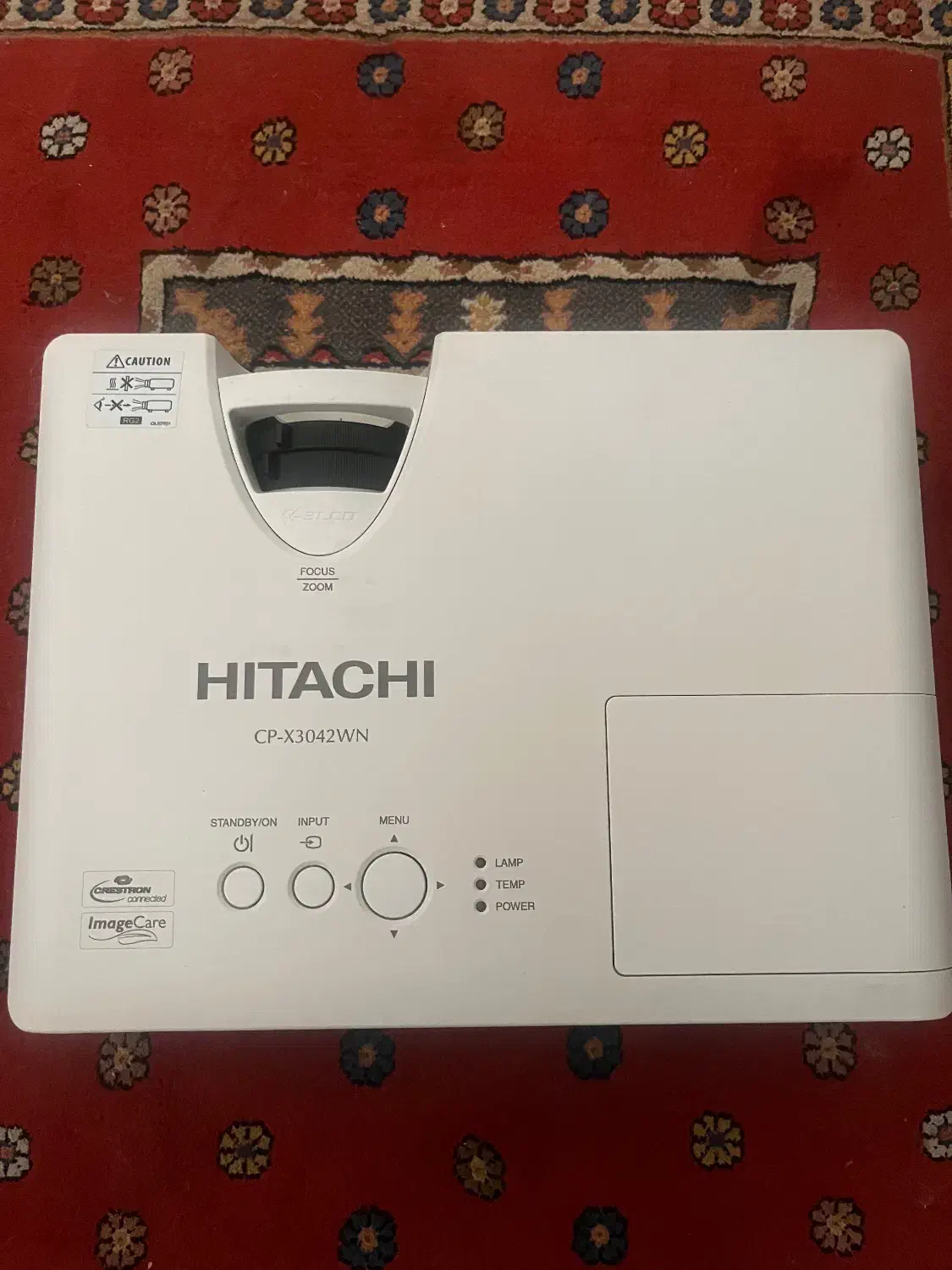 ویدیوپرژکتور Hitachi بسیار تمیز و کم کارکرد|تلویزیون و پروژکتور|تهران, هوانیروز|دیوار