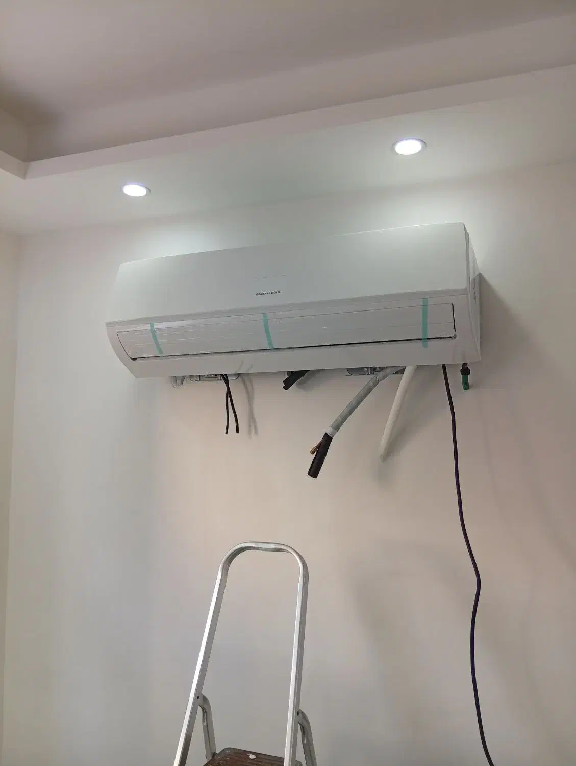 نصابان کولر اسپیلت|خدمات پیشه و مهارت|رشت, فلسطین|دیوار