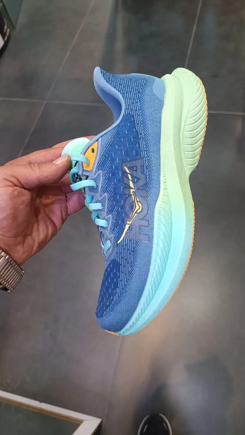 کتونی اصل هوکا سایز ۴۱|کیف، کفش، کمربند|تهران, شهید رجایی|دیوار