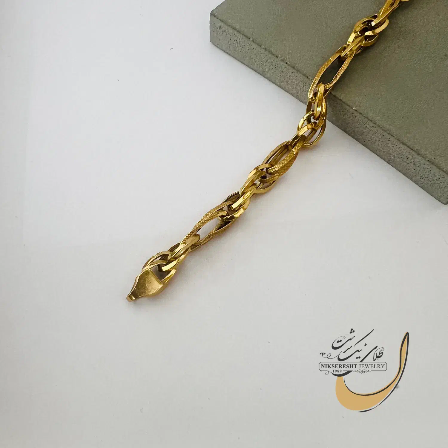 فروش دستبند سی پی یو طلای ۱۸ عیار اجرت ۳٪|جواهرات|شیراز, سینما سعدی|دیوار