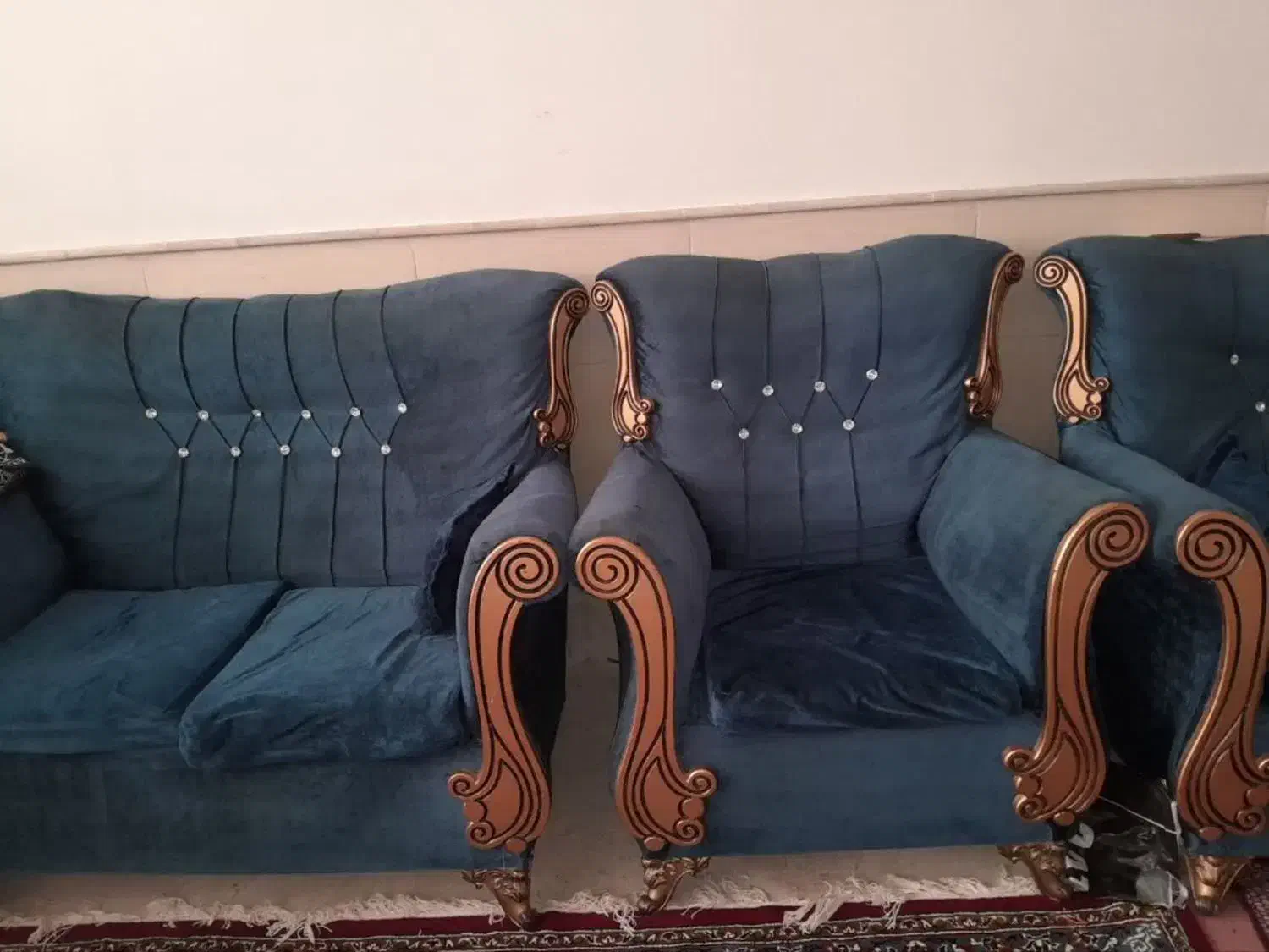 مبل ۷ نفره|مبلمان خانگی و میز عسلی|قم, دروازه چوبی|دیوار