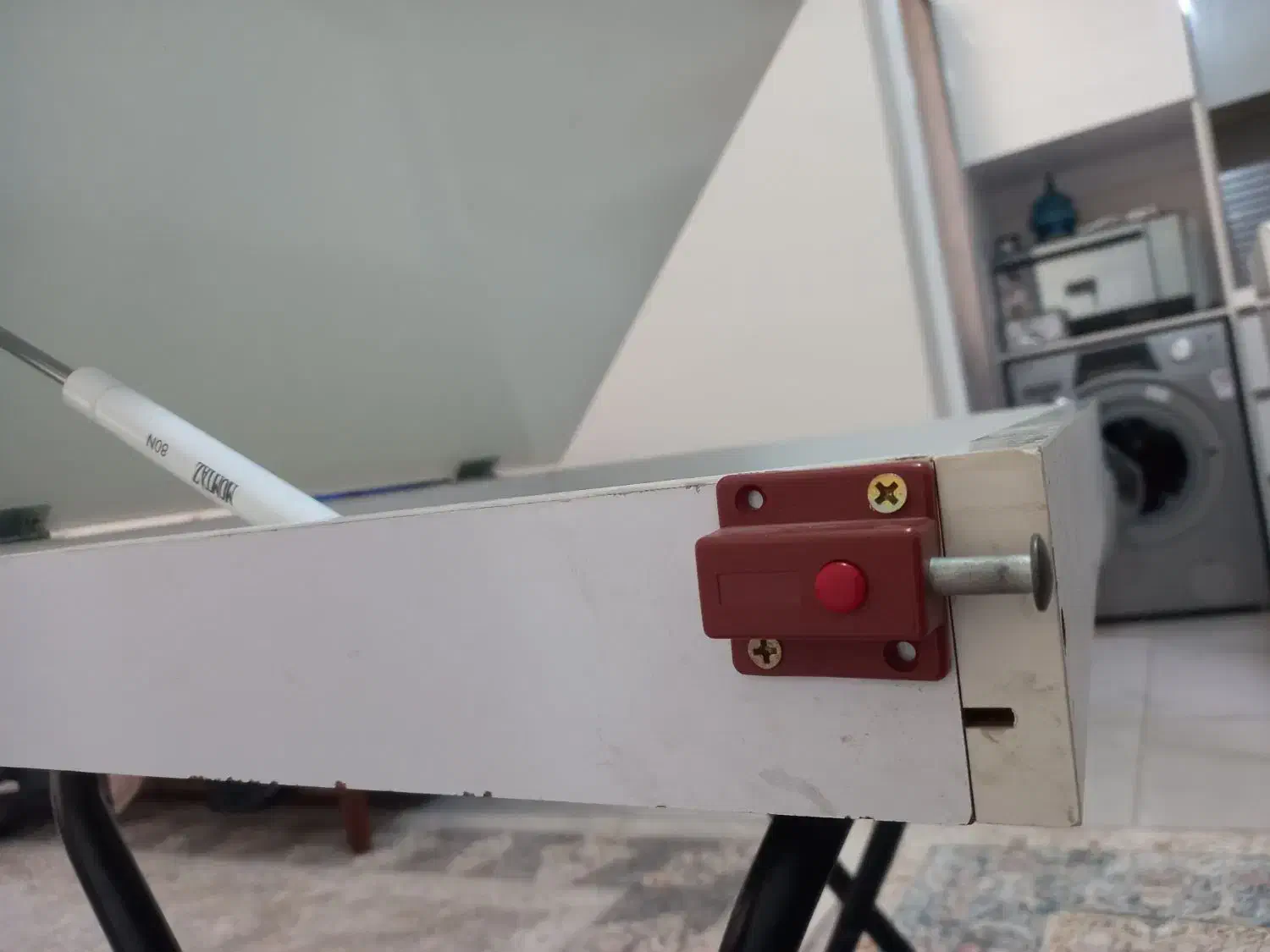 میز تحریر|میز تحریر و کامپیوتر|کرج, عظیمیه|دیوار