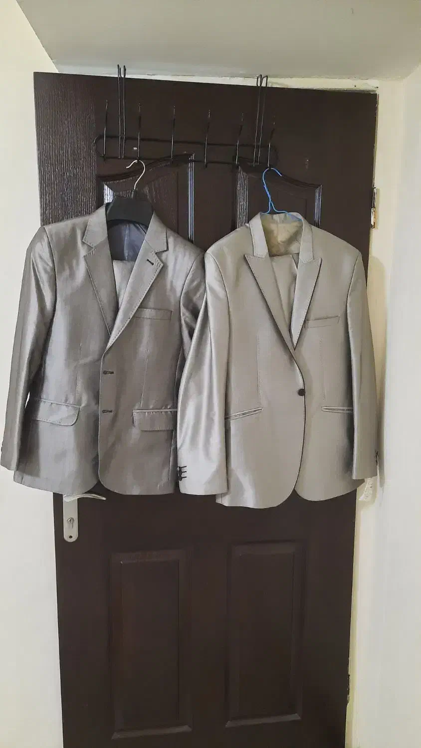 کت و شلوار|لباس|شیراز, پانصد دستگاه ارتش|دیوار