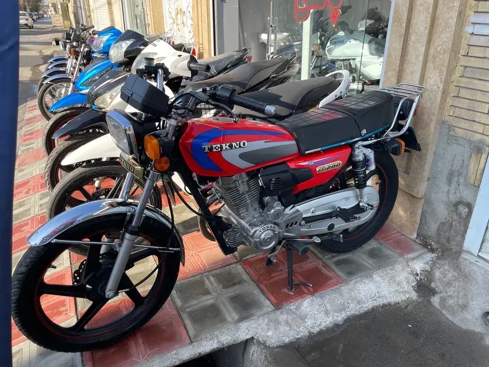 موتور|موتورسیکلت|نیشابور, گنبد سبز|دیوار