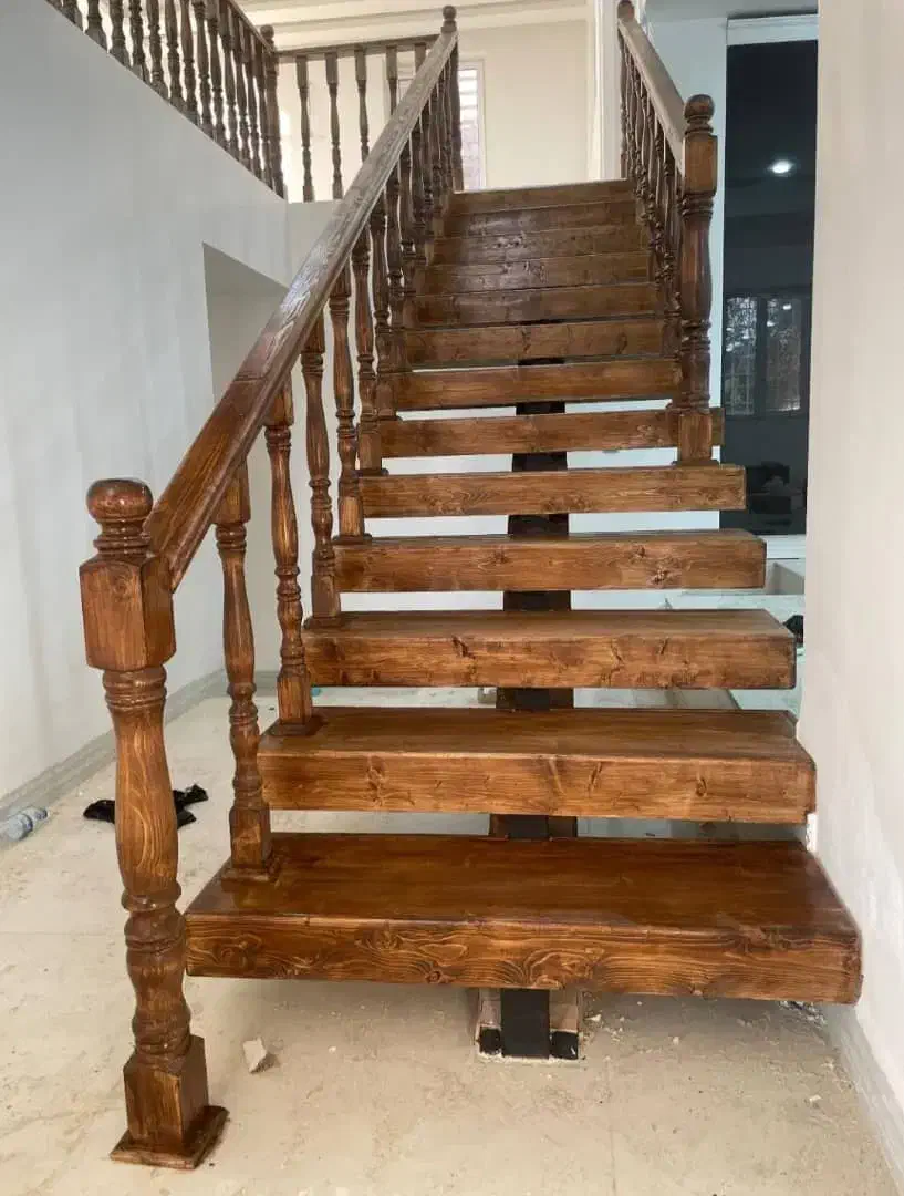 نجاری تخت و پله و مصنوعات چوبی|خدمات پیشه و مهارت|میناب, |دیوار