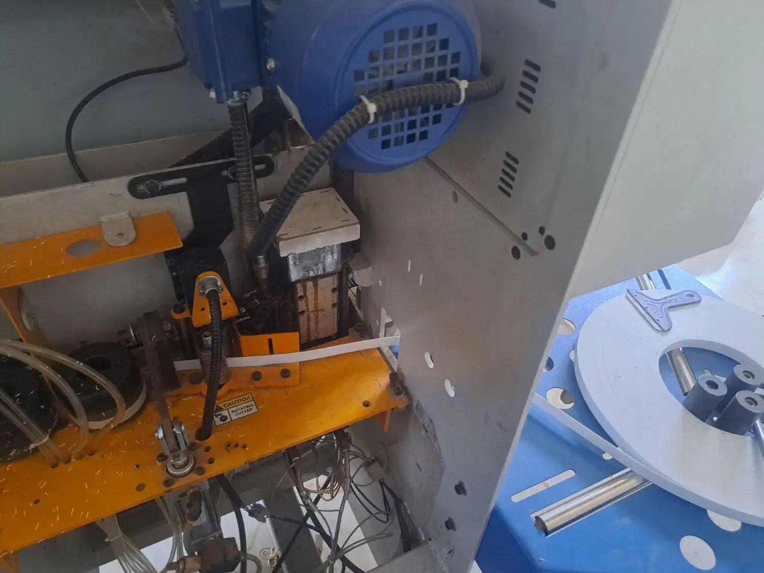 لبه چسبان|ماشینآلات صنعتی|بیرجند, |دیوار