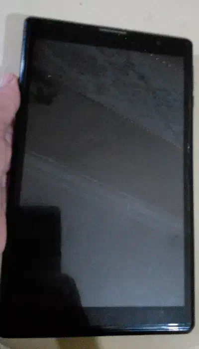 تبلت فروشی..اندروید10.حافظه2|تبلت|درمیان, |دیوار