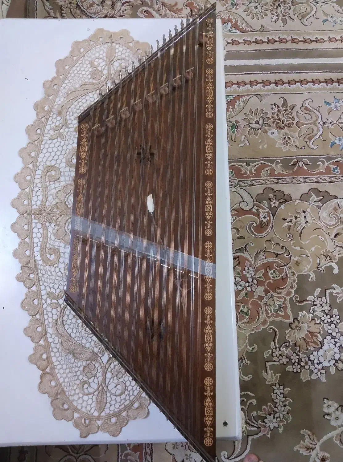 سنتور سالاری|سازهای سنتی|اردبیل, |دیوار