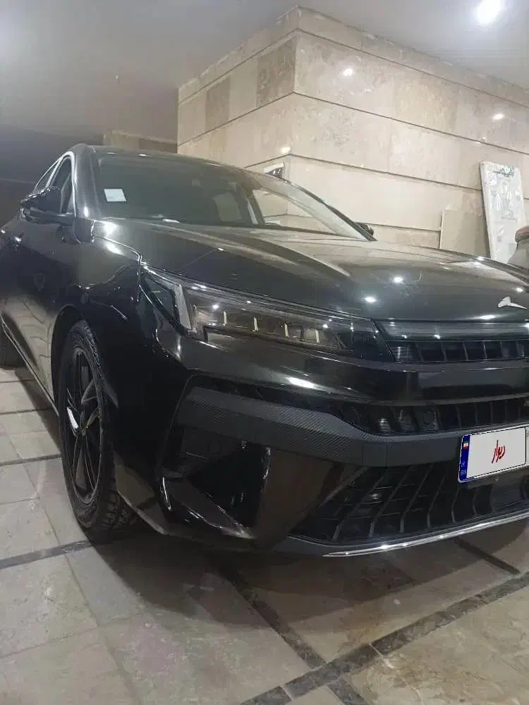 جک kmc j7 مدل ۴۰۱ برج ۱۲ بدون رنگ|خودرو سواری و وانت|مشهد, امام رضا (ع)|دیوار