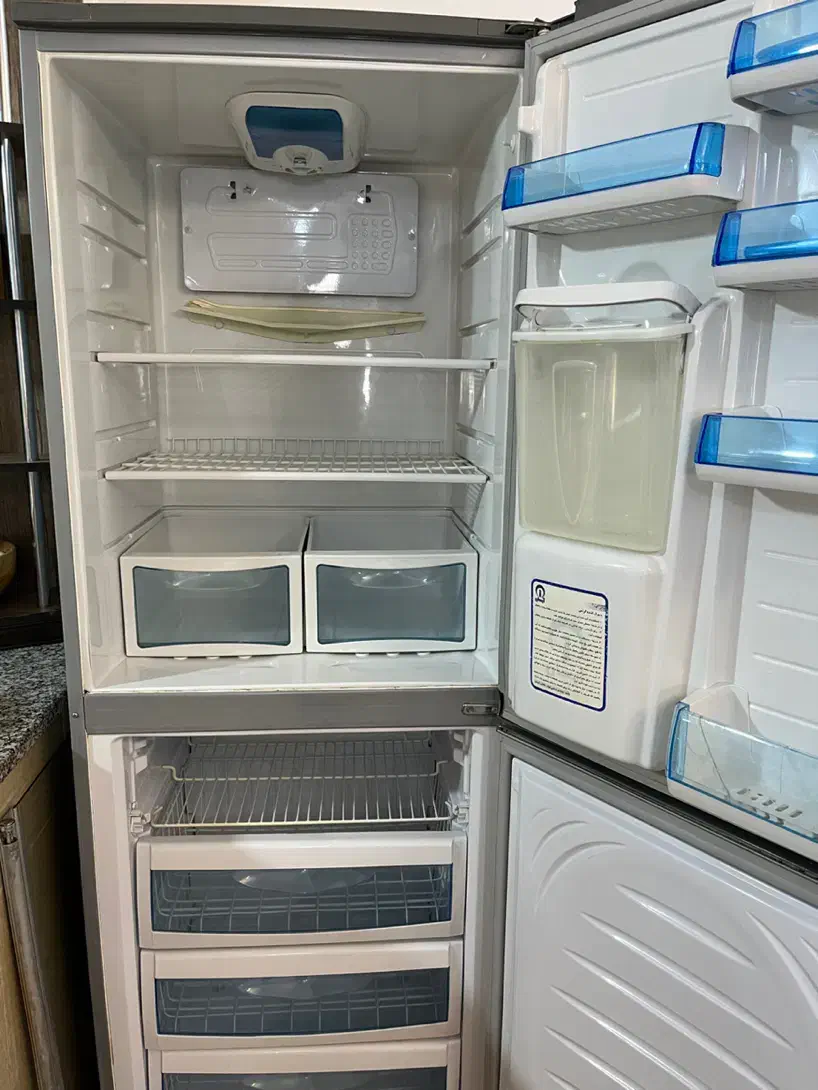 یخچال|یخچال و فریزر|سبزوار, شهرک جهاد|دیوار