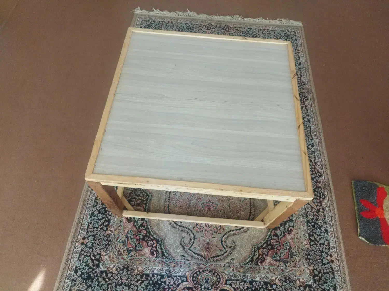 فروشی کرسی چوبی نو|مبلمان خانگی و میز عسلی|گناباد, |دیوار