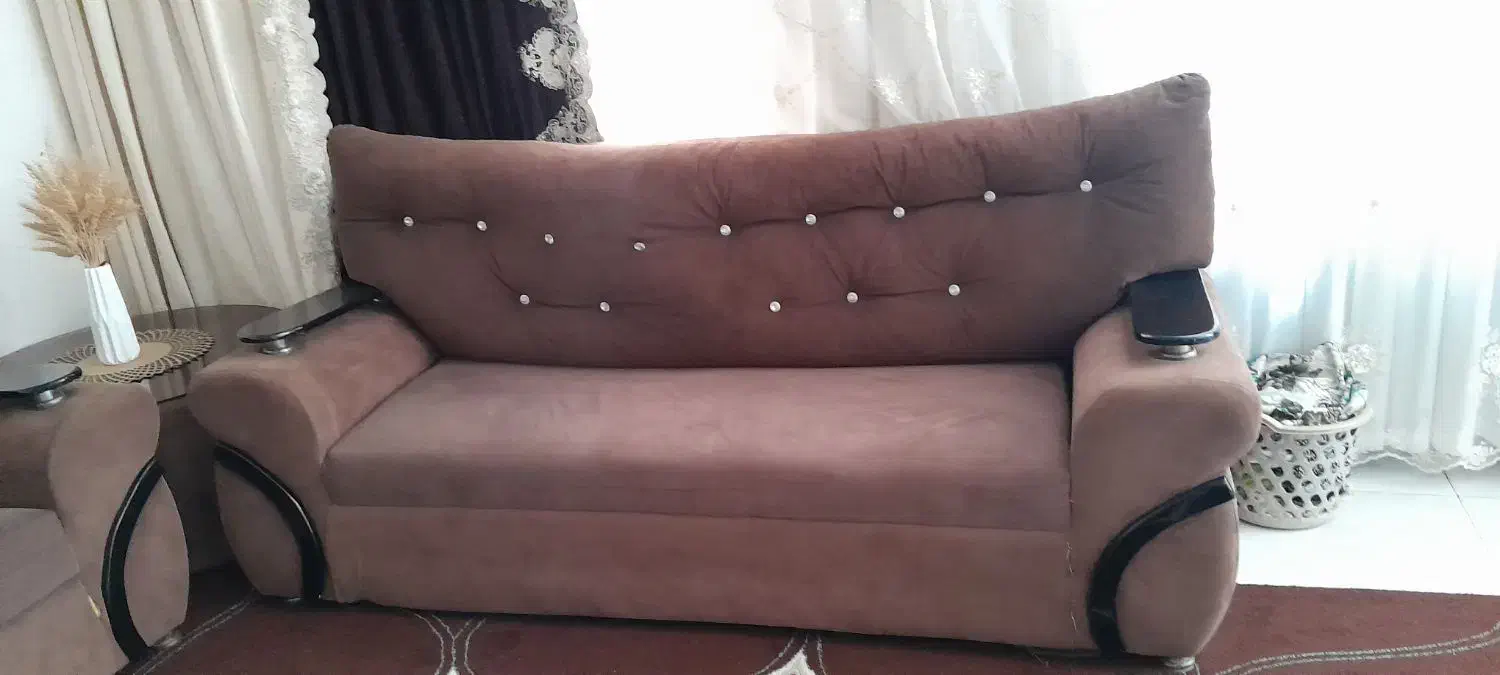 مبل۷نفره|مبلمان خانگی و میز عسلی|فیروزآباد (فارس), |دیوار