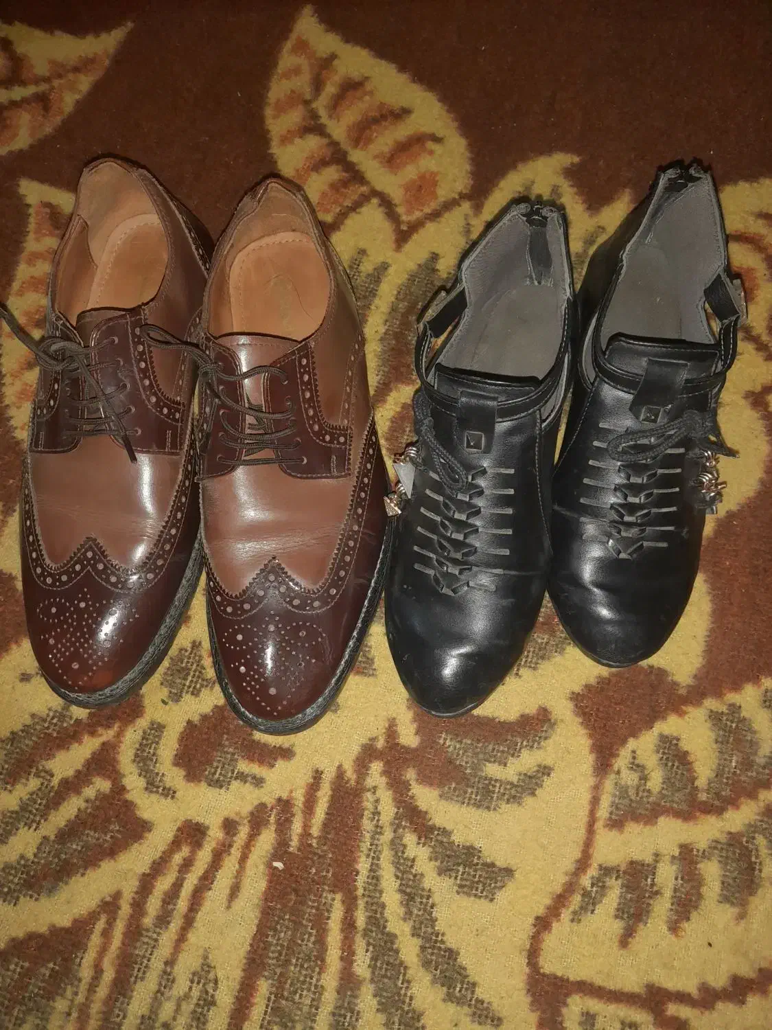 دو جفت کفش..با پرنده همراه قفس هم تعویض یض میکنم|کیف، کفش، کمربند|فاضل آباد, |دیوار