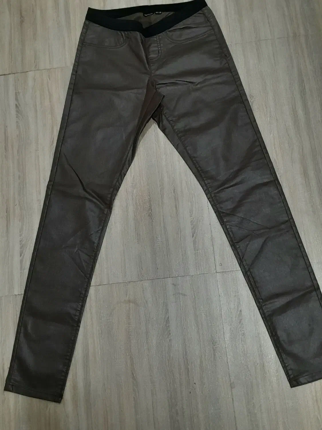 لگ چرمی|لباس|برازجان, |دیوار