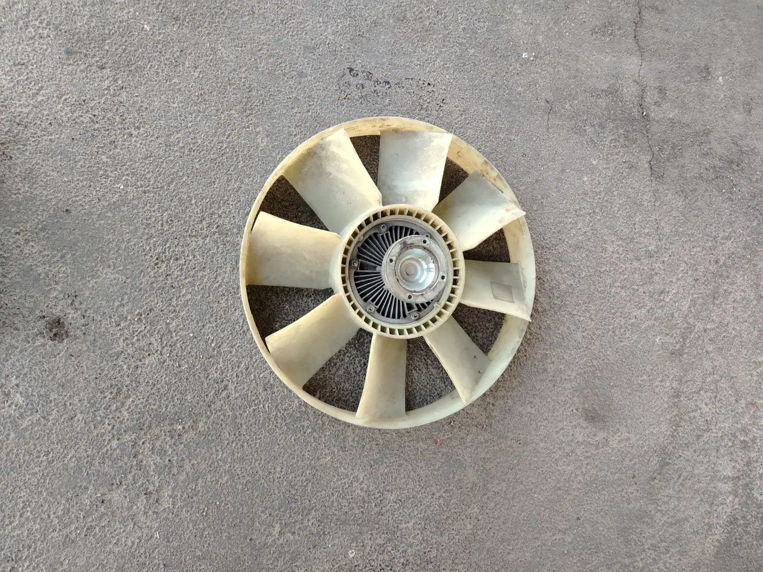 رنو میدلام|قطعات یدکی و لوازم جانبی|شاهینشهر, برخوار غرب|دیوار