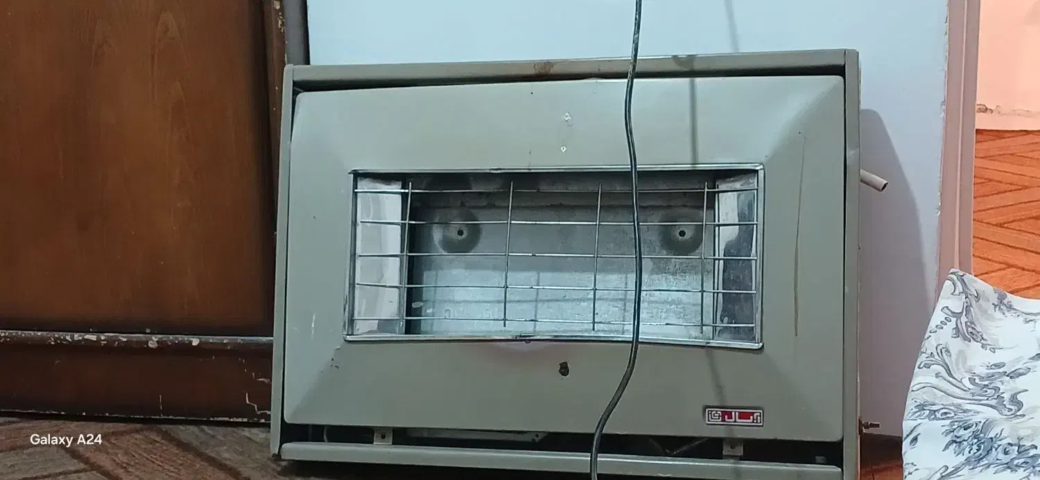 بخاری دیواری ابسال|بخاری، هیتر، شومینه|مرودشت, فرهنگ|دیوار