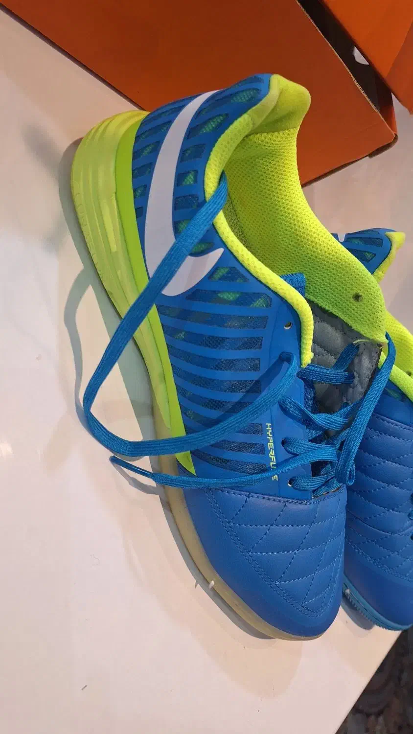 کفش ورزشی|ورزش‌های توپی|بندر ماهشهر, |دیوار