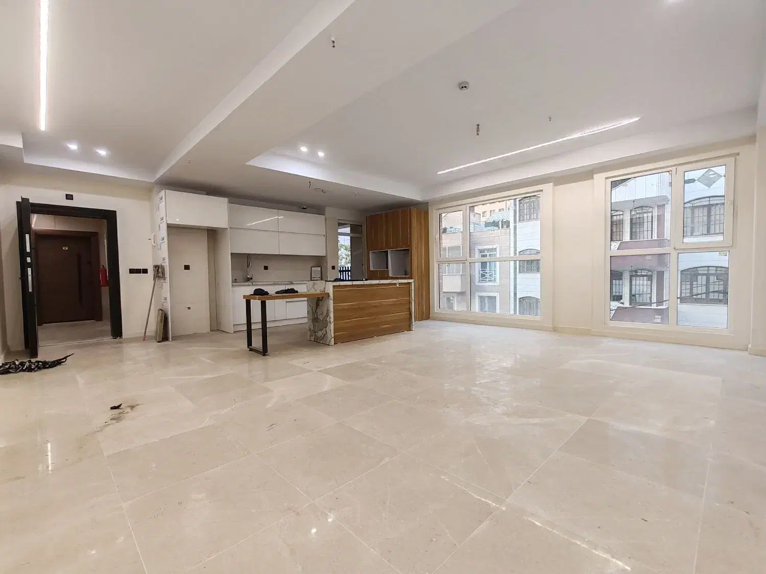 اجاره آپارتمان145متر/2p/شهرک غرب/درحدکلیدنخورده