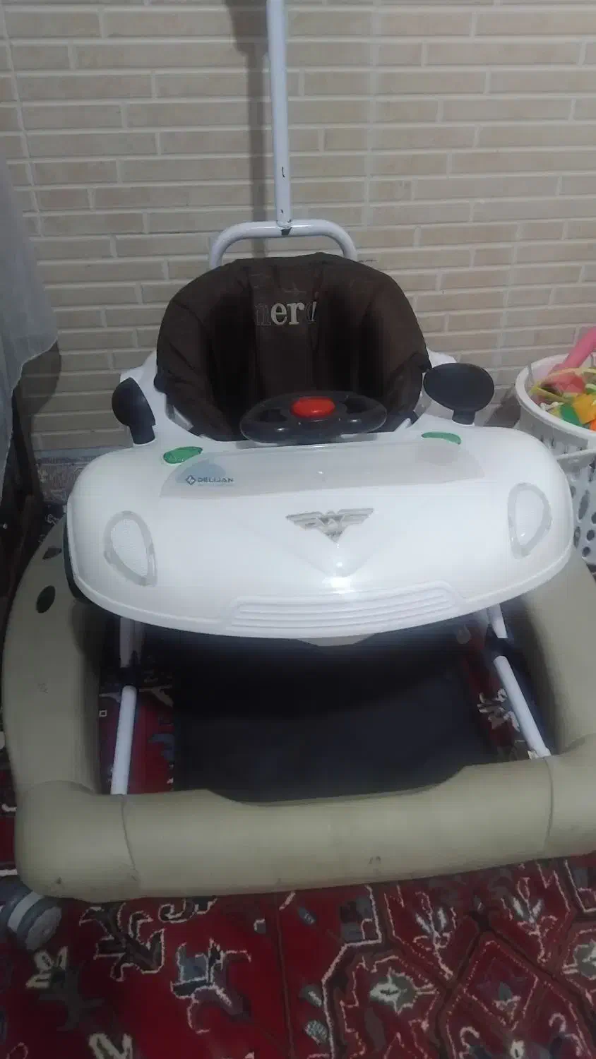 وسایل خانه|مبلمان خانگی و میز عسلی|آران و بیدگل, |دیوار