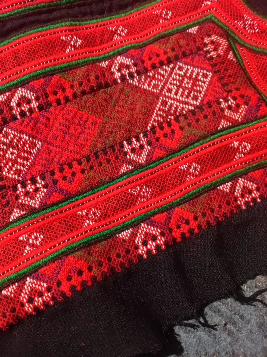 دوچگرم|لباس|سراوان, |دیوار