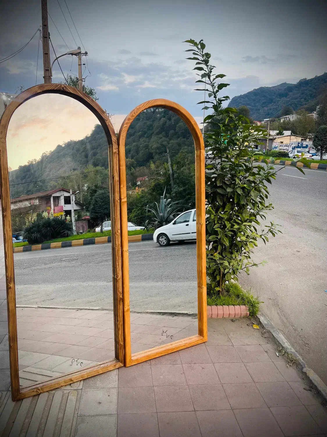 آینه چوبی نراد|آینه|لاهیجان, گلستان|دیوار